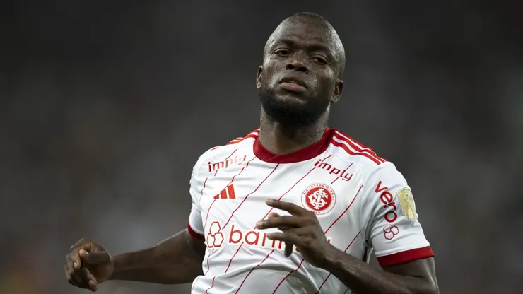 Enner Valencia em ação pelo Internacional - Foto: Jorge Rodrigues/AGIF.