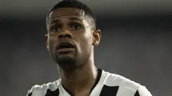 Júnior Santos em partida com o Botafogo. Foto: Jorge Rodrigues/AGIF