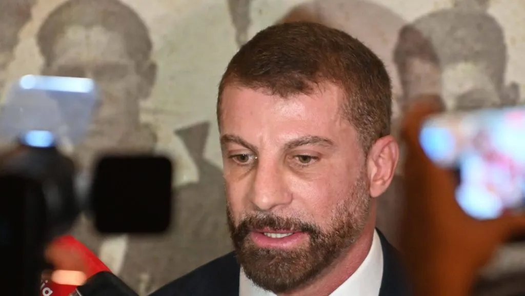 Foto: Celso Pupo/Fotoarena – Pedrinho busca contratar atacante do Furacão, que fez três gols no último Brasileirão.