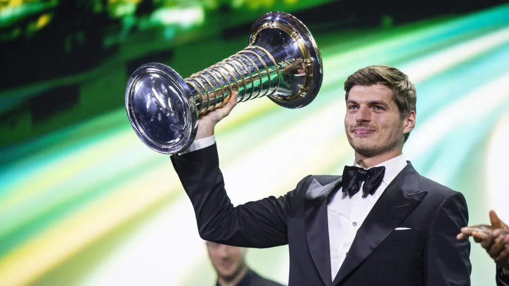 Verstappen no FIA Awards 2024