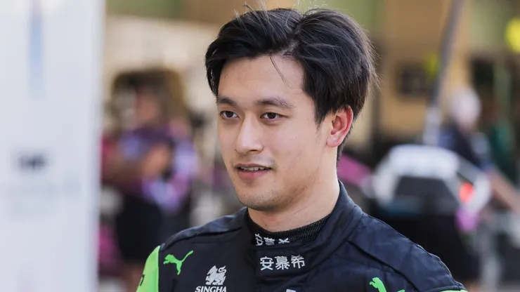 Zhou em Abu Dhabi