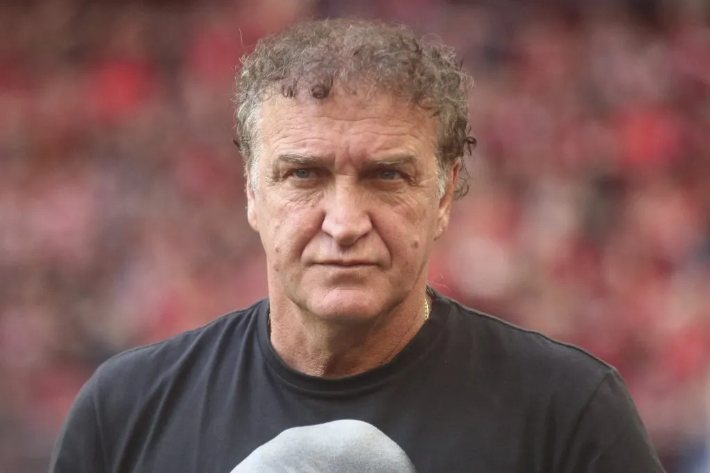 Cuca tecnico do Athletico-PR durante partida contra o Corinthians no estadio Arena da Baixada pelo campeonato Brasileiro A 2024. Foto: Gabriel Machado/AGIF