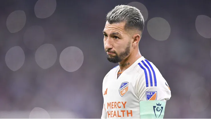 Luciano Acosta, meia argentino, jogando pelo Cincinnati-EUA