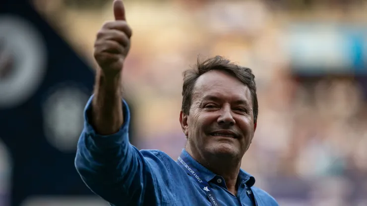 Pedro Lourenço presente em partida do Cruzeiro