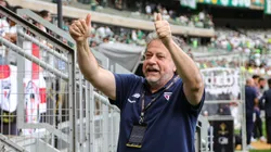 Casares deseja continuar com o volante