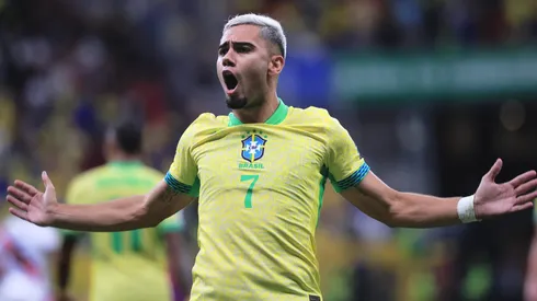 Andreas Pereira em partida da Seleção Brasileira