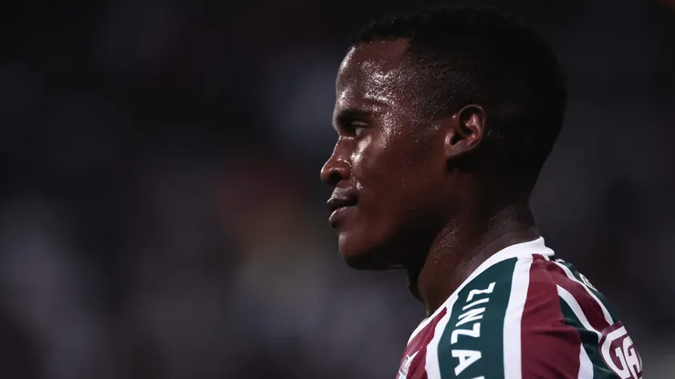 John Arias pode contar com ajuda de ex-companheiro para deixar o Fluminense