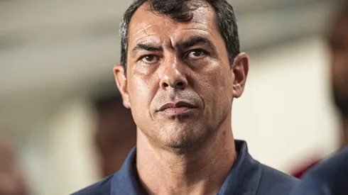 Fábio Carille durante partida entre Santos e Corinthians, na Vila Belmiro, pelo Paulistão. Foto: Anderson Lira