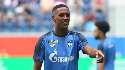 Torcida do Santos pediu Robert Renan em 2025.