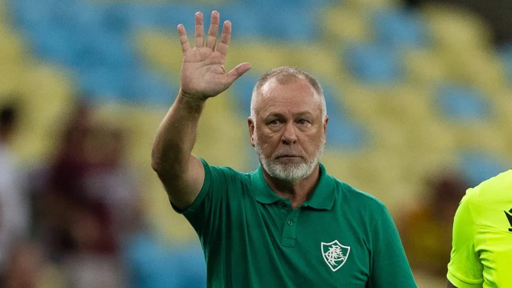 Foto: IMAGO / ZUMA Press Wire – Mano Menezes vê com bons olhos a contratação do atacante uruguaio.