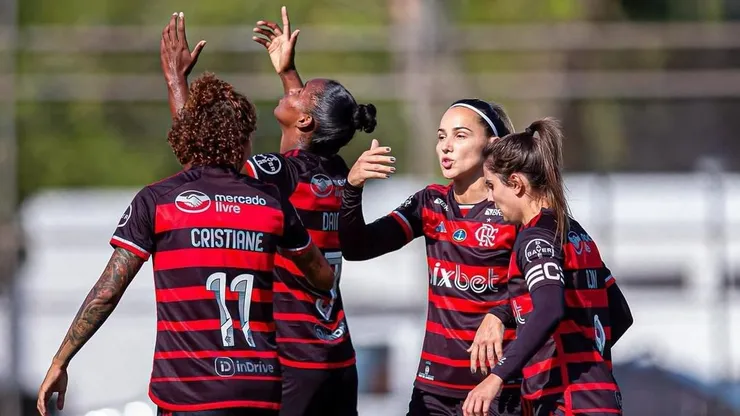 Zagueira rubro-negra destaque na temporada 2024 vai brilhar nos Estados Unidos na próxima temporada.