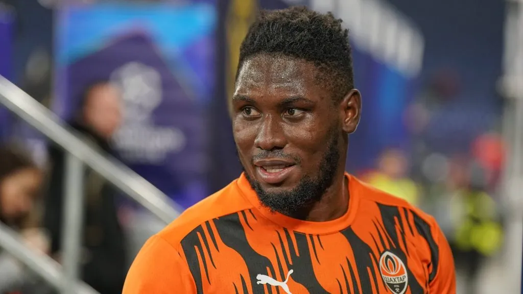 Lassina Traoré entra na mira do Flamengo. Foto: JOERAN STEINSIEK