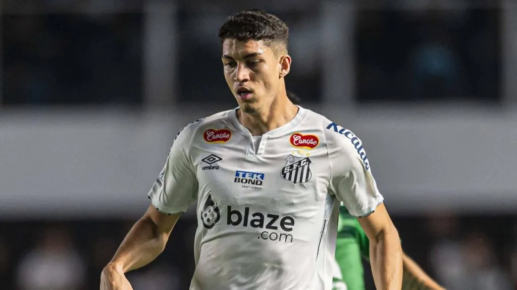 Foto: Anderson Lira/Fotoarena – Jair vão reforçar o elenco do Fogão para a disputa do Super Mundial e outras competições.