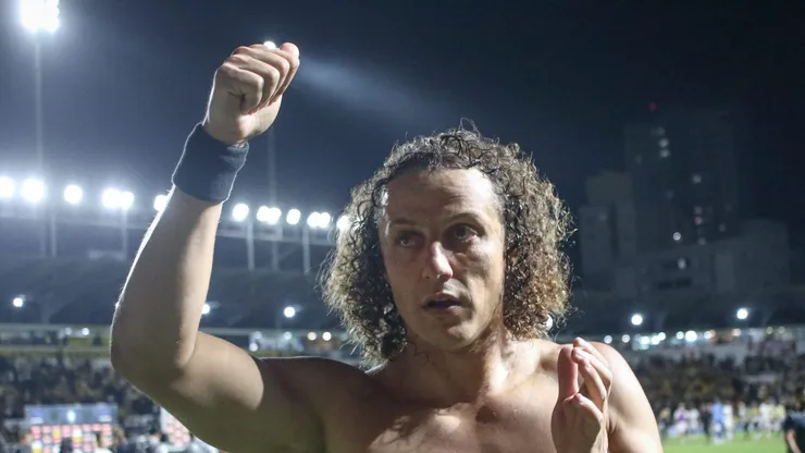David Luiz está livre no mercado após saída do Flamengo.