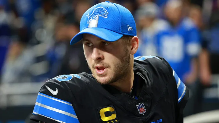 NFL multa duramente arma de Jared Goff por jogada considerada suave