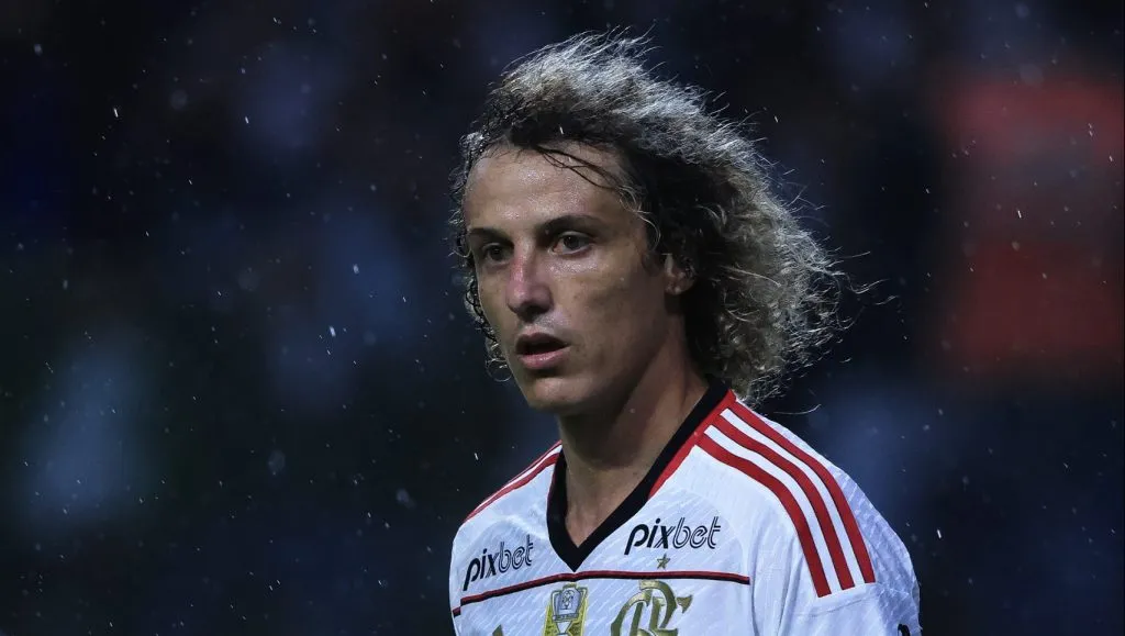 David Luiz encerra passagem pelo Flamengo