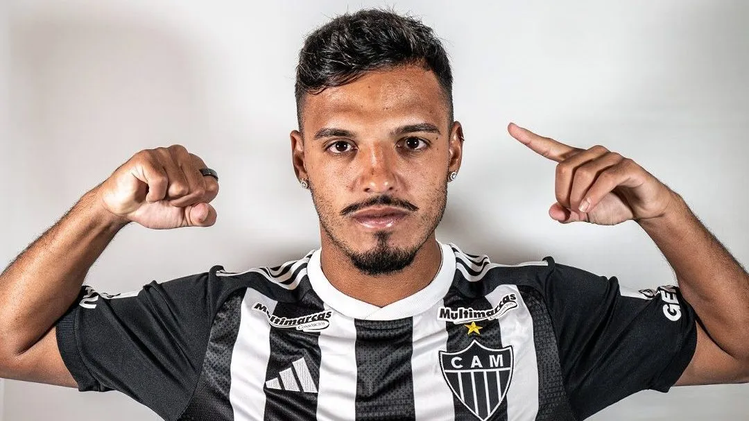 Gabriel Menino foi anunciado pelo Galo. Foto: Atlético-MG.