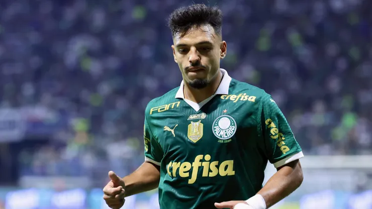Gabriel Menino ex-jogador do Palmeiras durante partida contra o Vitoria. Foto: Marcello Zambrana/AGIF
