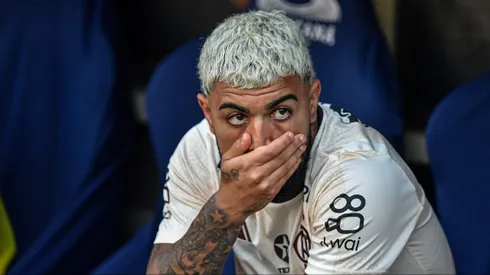 Anúncio de Gabigol pelo Cruzeiro causou grande repercussão entre torcedores do Flamengo nas redes