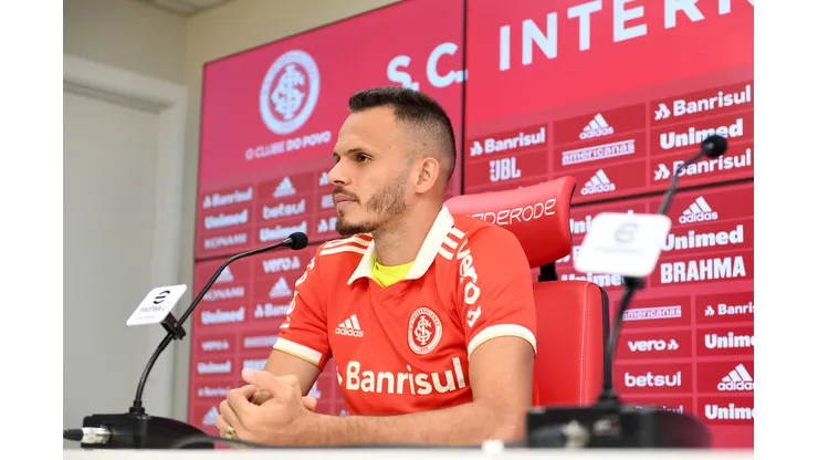 Fluminense não procurou Renê para assinar, informa André Cury