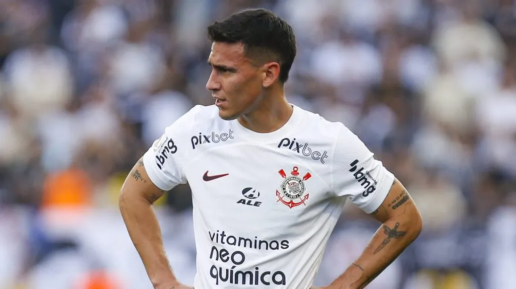 Corinthians pode ver Matías Rojas em rival direto – Foto: Ricardo Moreira/Getty Images