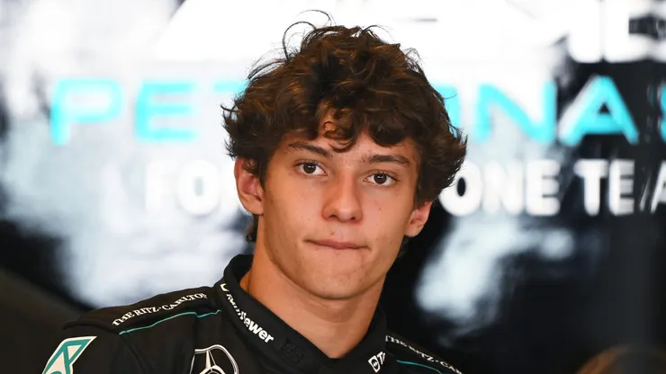 Antonelli no GP de Abu Dhabi (Mark Sutton/Getty Images)