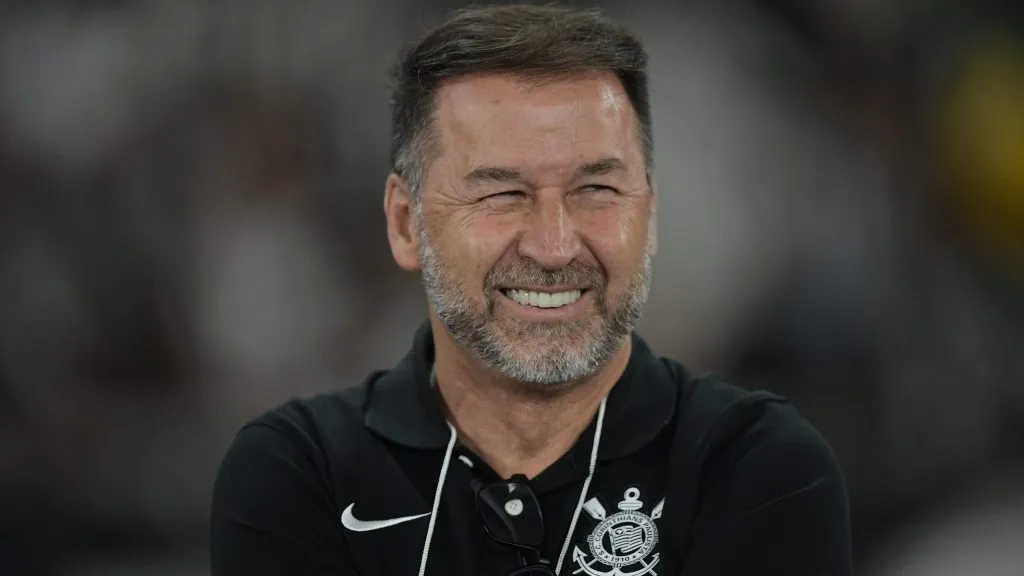 Augusto Melo - Foto: Thiago Ribeiro/AGIF.