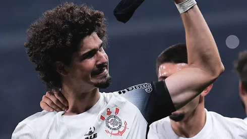 André Ramalho comemorando gol durante partida entre Corinthians e Juventude, na Neo Química Arena, pela Copa do Brasil 2024.