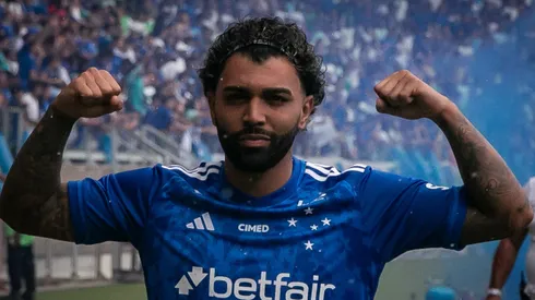 Gabigol durante sua apresentacao oficial como jogador do Cruzeiro. Foto: Fernando Moreno/AGIF