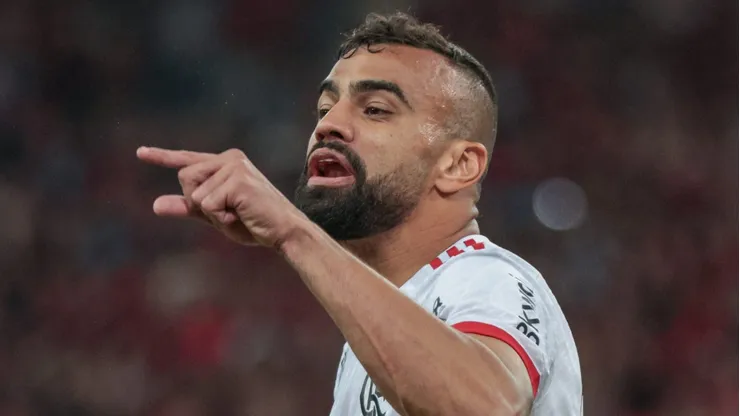 Fabrício Bruno em partida pelo Flamengo.