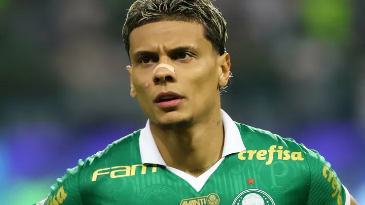 Richard Ríos durante partida entre Palmeiras e Botafogo, no Allianz Parque, pelo Brasileirão.