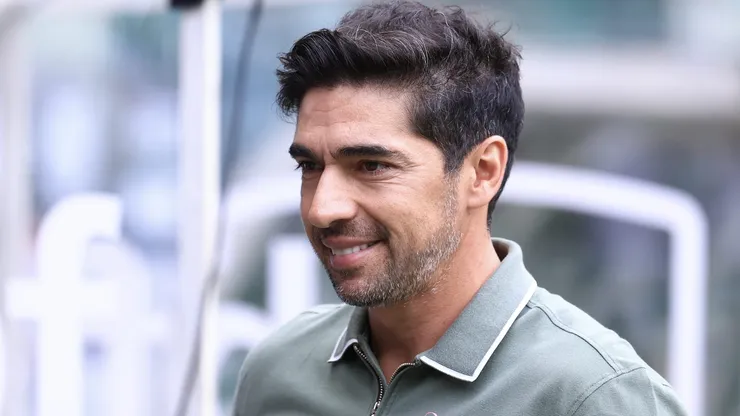 Atlético-MG vem negociando saída e chegadas de jogadores com o Palmeiras para 2025.