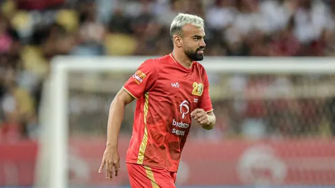 Fabrício Bruno, zagueiro do Flamengo, está perto do Cruzeiro