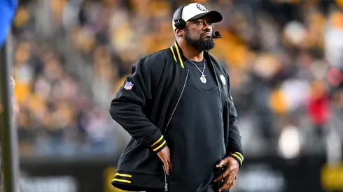 Polêmica nos Steelers: Tomlin mantém Wilson como titular e ignora Fields