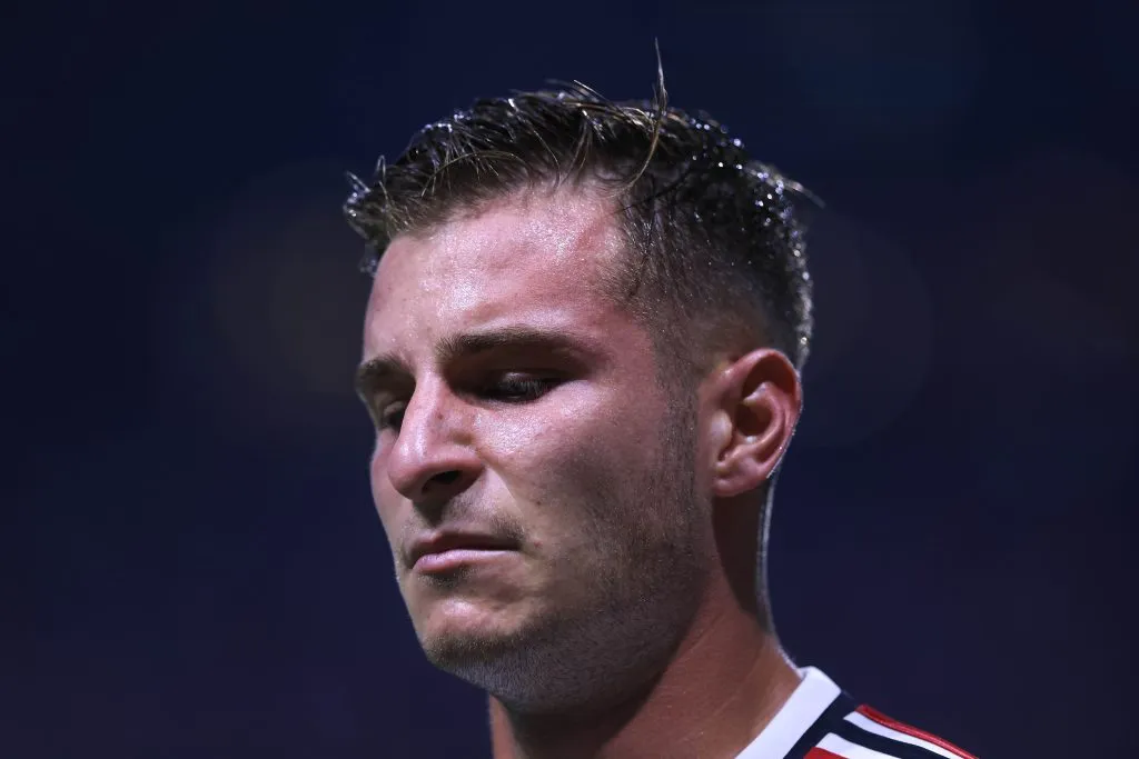 Galoppo, jogador do São Paulo, deixa o campo após partida contra o Agua Santa no estádio Arena Allianz Parque pelo campeonato Paulista 2023. Foto: Marcello Zambrana/AGIF