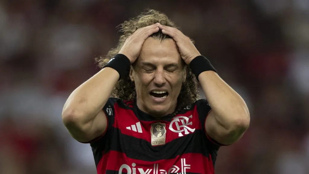 Foto: Jorge Rodrigues/AGIF – David Luiz, ex-jogador do Flamengo