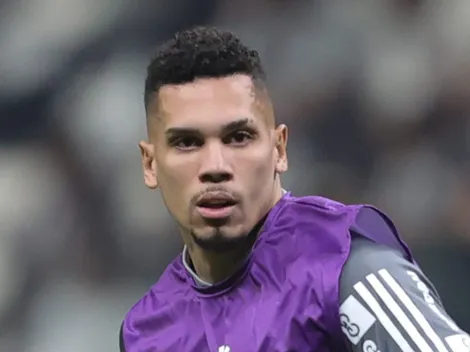 Vasco receberá dinheiro por ida de Paulinho ao Palmeiras