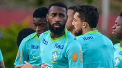 Gerson, meio-campista do Flamengo, em treino pela Seleção Brasileira