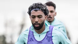 Gabriel Barbosa, atacante do Cruzeiro, treinando
