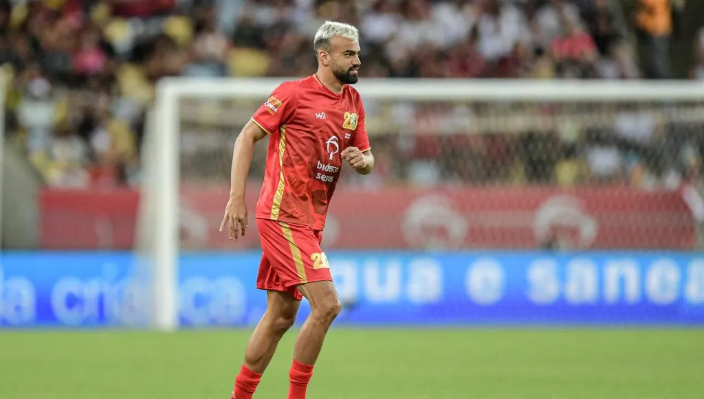 Fabrício Bruno durante jogo das Estrelas. Foto: Thiago Ribeiro/AGIF