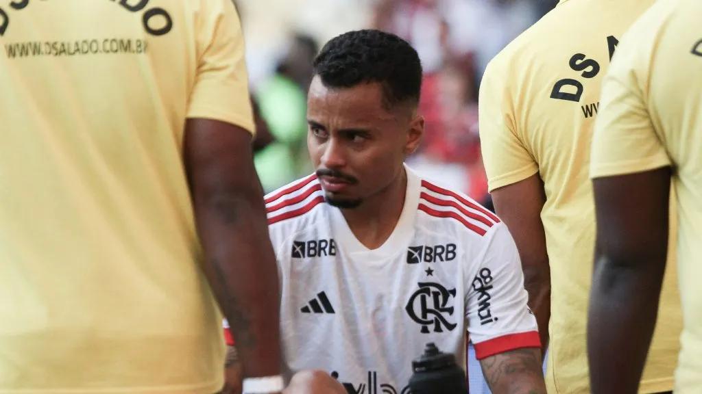 Allan colecionou lesões desde que foi contratado - Foto: Thiago Vasconcelos Dos Santos/AGIF.