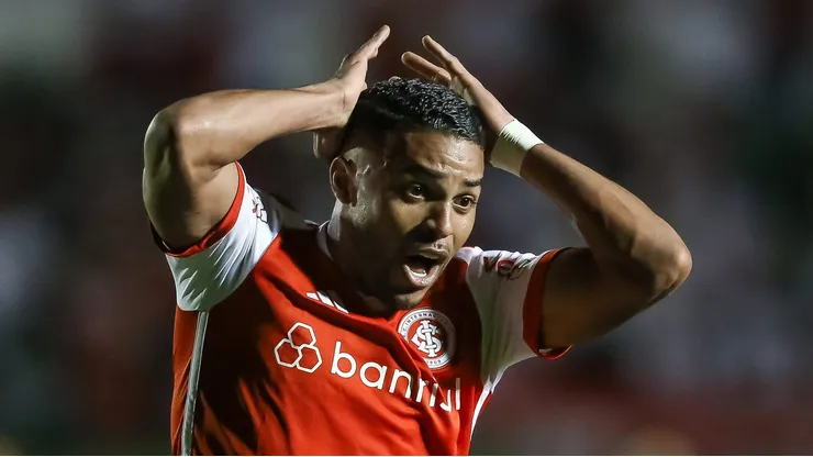 Wanderson na mira do Vasco