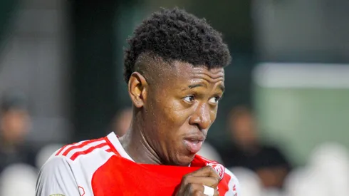 Vitão, do Internacional, na mira do Flamengo