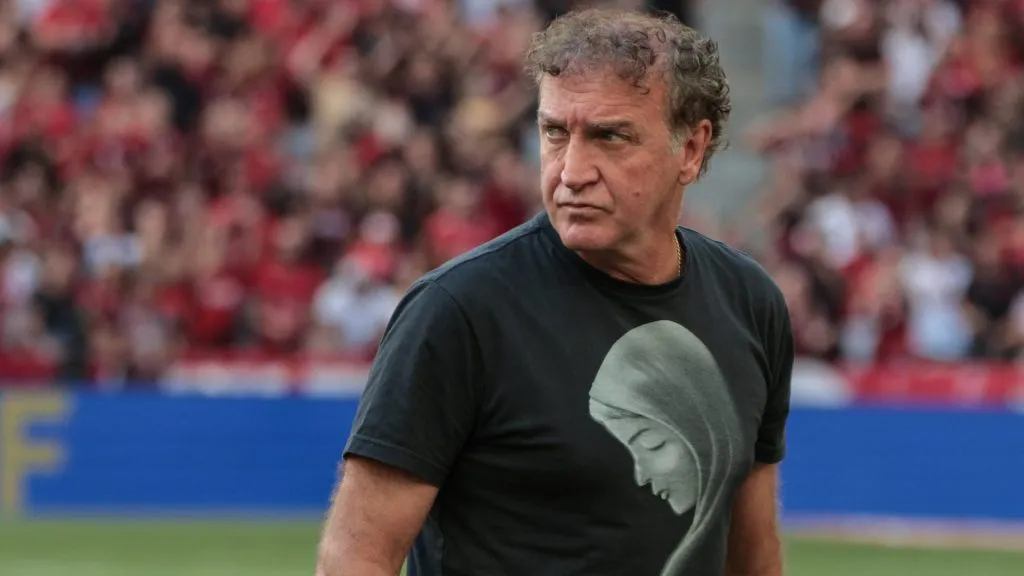 Cuca revela conversa que teve com diretoria – Foto: Robson Mafra/AGIF