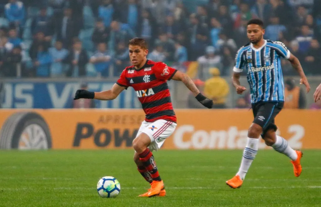 Foto: Jeferson Guareze/AGIF – Cuellar em campo contra o Grêmio