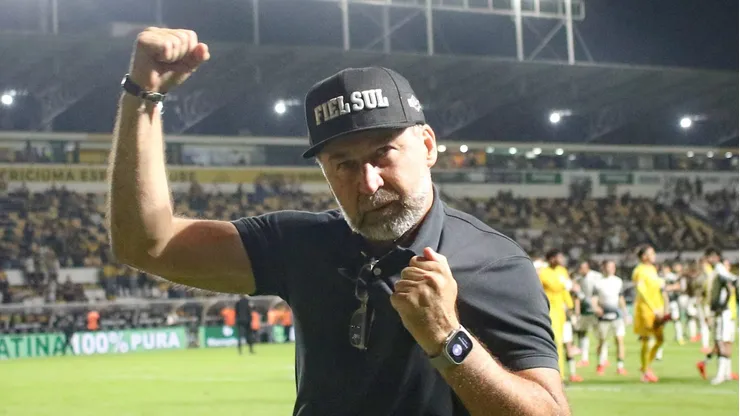 Foto: Leonardo Hubbe/AGIF - Augusto Melo, presidente do Corinthians