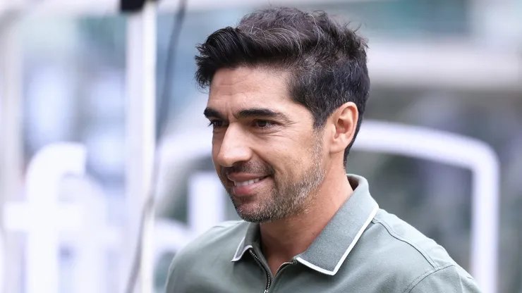 Abel Ferreira segue preparando o Palmeiras para a temporada. Foto: Marcello Zambrana/AGIF