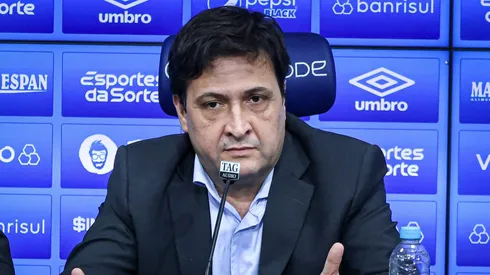 Augusto Mela faz pedido importante para o elenco