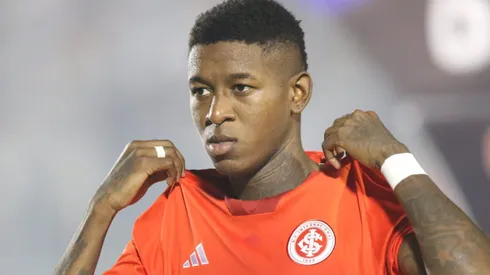 Vitão foi especulado no Flamengo – Foto: Marlon Costa/AGIF.