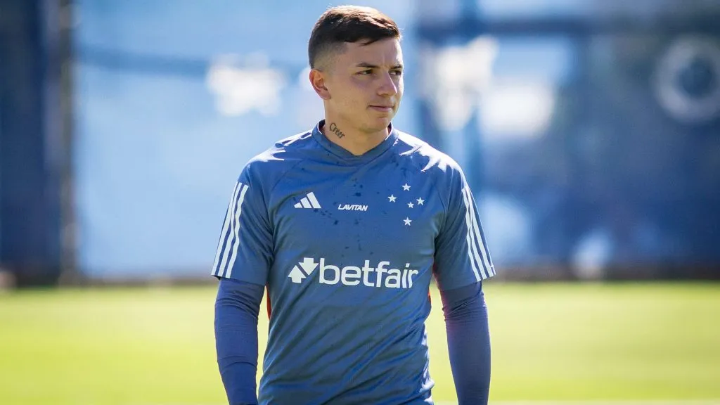 Barreal em treino pelo Cruzeiro